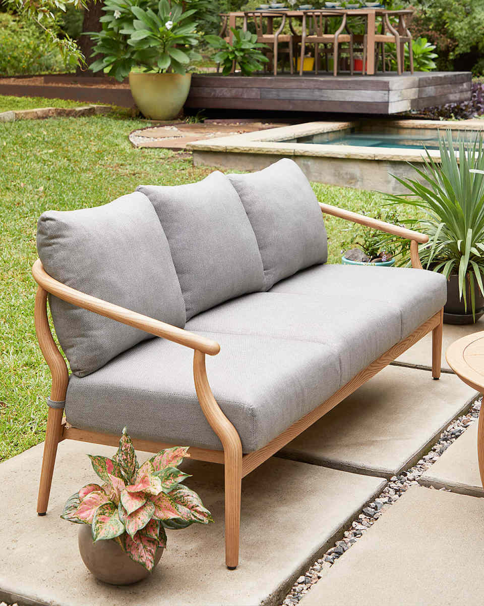 Ming Outdoor Sofa
